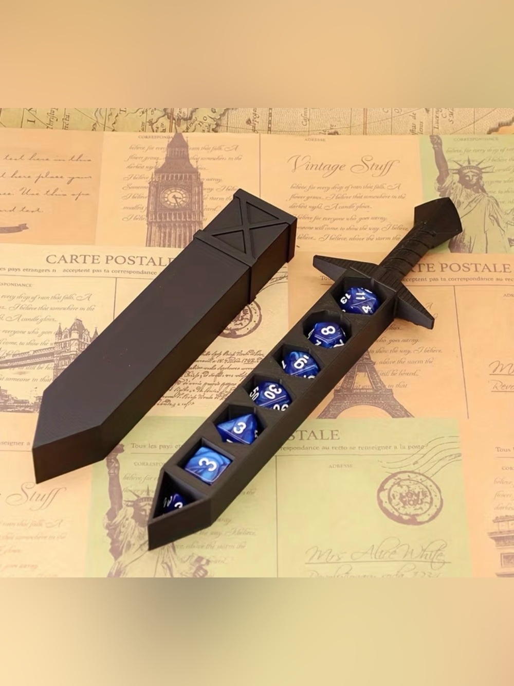 Unbranded Magic the Gathering Dungeons & Dragons 7 Dice Sword Case DND 9.5” NEW